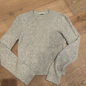 Abercrombie & Fitch Light Gray Crew Neck Sweater